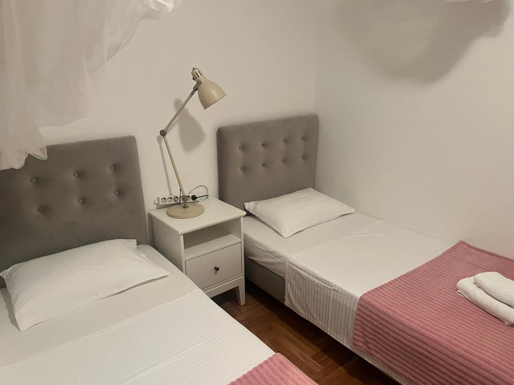 Apartments Smiljanic Tribalj Eksteriør bilde